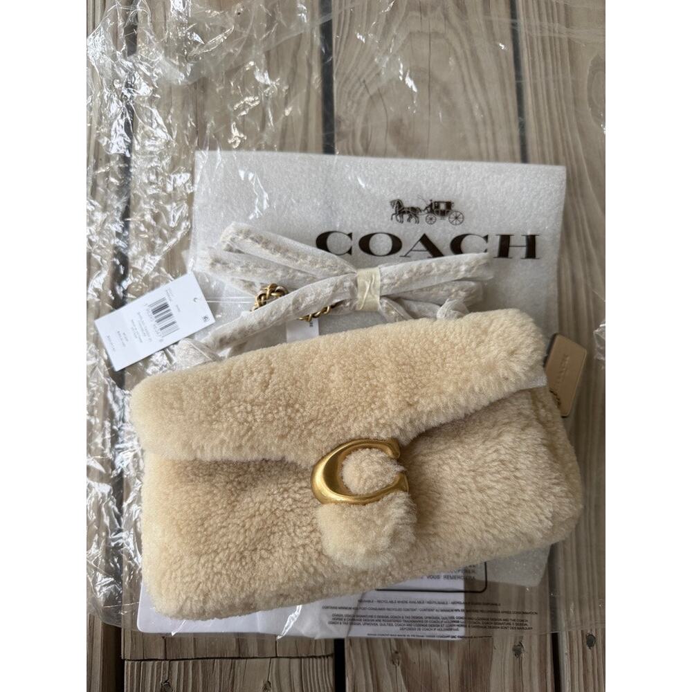 Coach Shearling Tabby 20 NWT